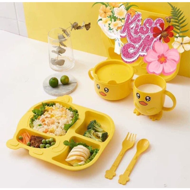 Set 5 món đĩa, chén, ly, muỗng, nĩa hình VỊT CON cho Bé