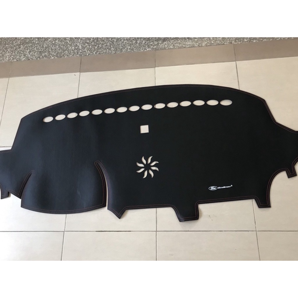 Thảm taplo da carbon chống nóng dòng xe Ford phukiensasa | BigBuy360 - bigbuy360.vn