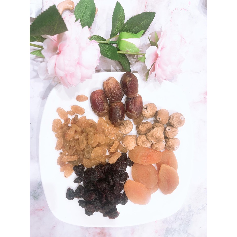 MIX FRUIT 5 loại quả không đường (việt quất, mơ, nho, sung, chà là)