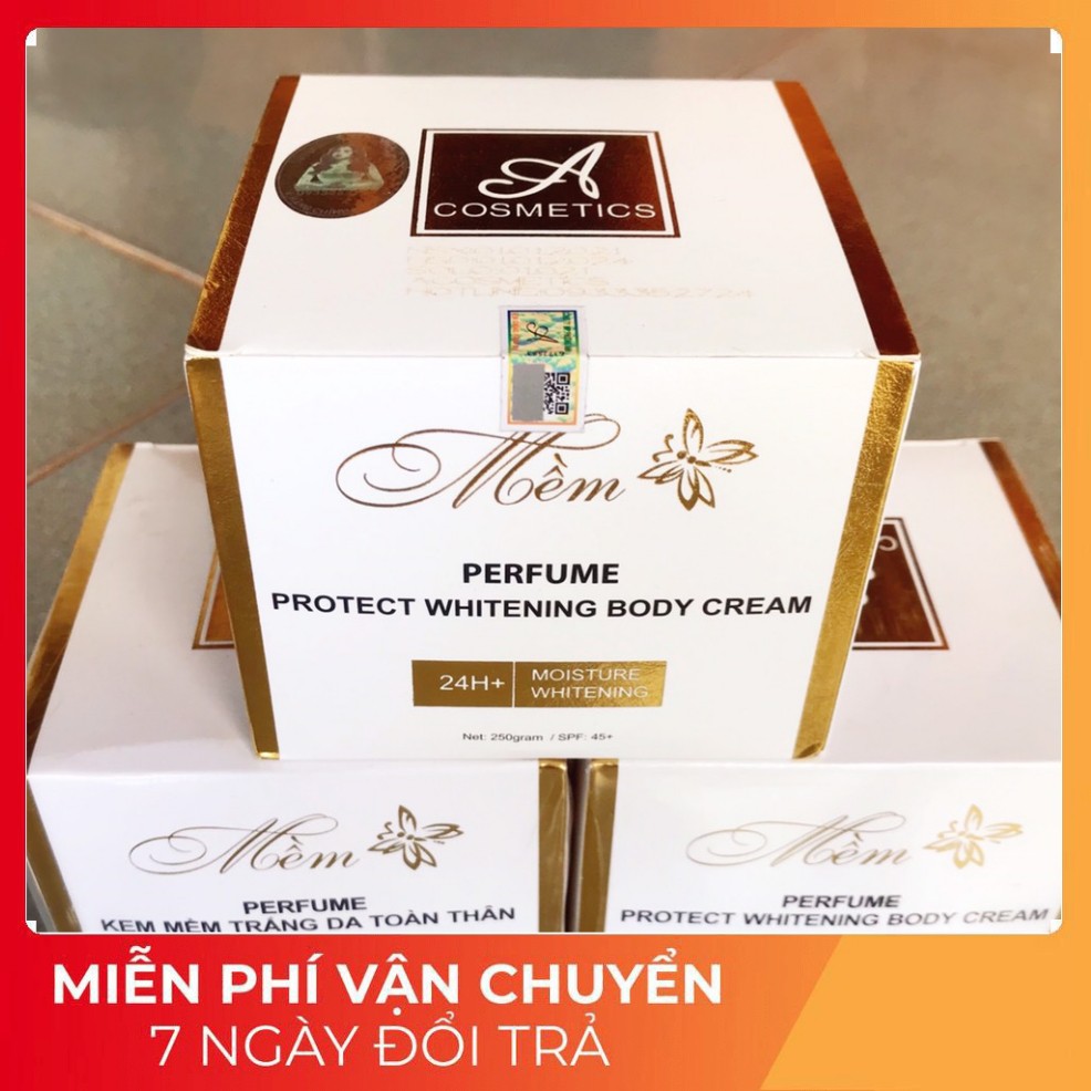 Kem dưỡng trắng da kem body hương nước hoa mới A COMESTIC
