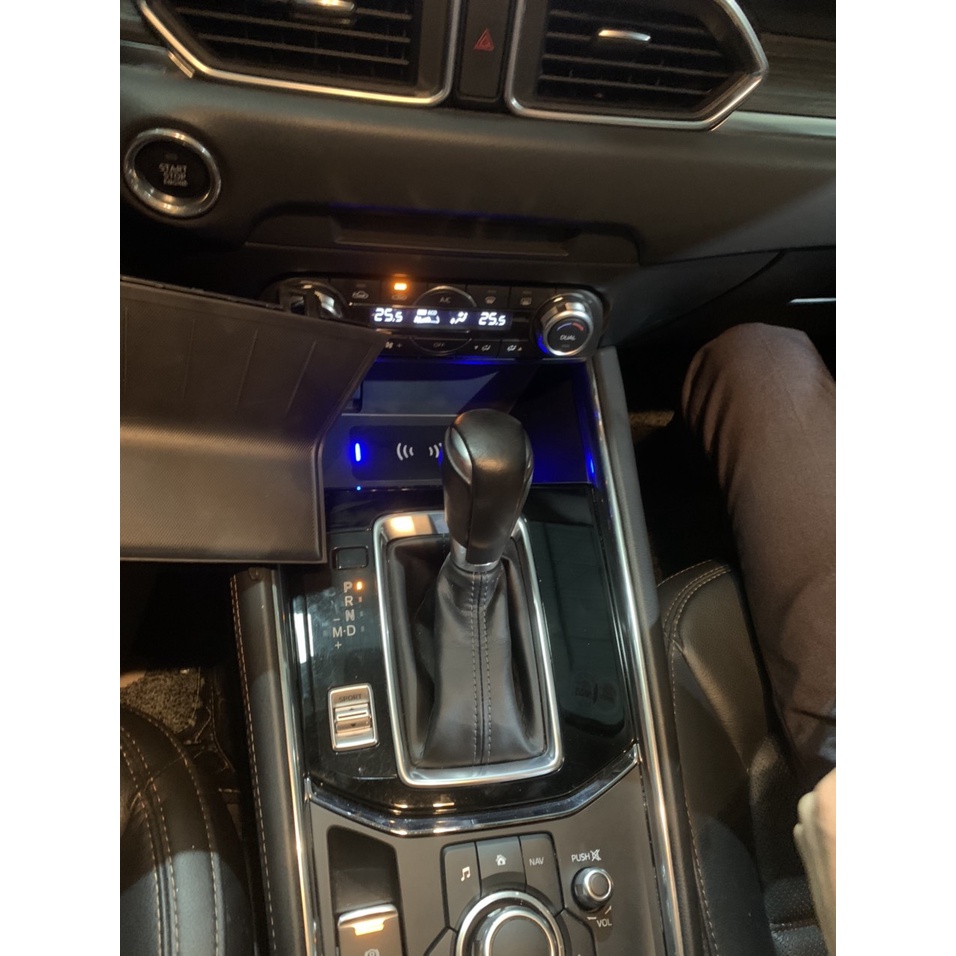 Sạc không dây mazda cx5