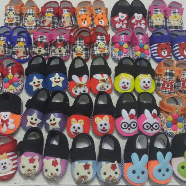 Giày vải sơ sinh
