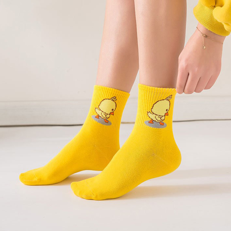 Set 2 Đôi Vớ In Hình Vịt Con Dễ Thương Cho Nữ