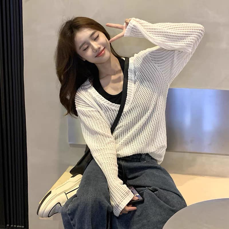 Áo cadigan len mỏng khoác ngoài đi biển phong cách Hàn Quốc. Cadigan len mỏng hoạ tiết to kèm dây buộc nhiều màu HOTHIT