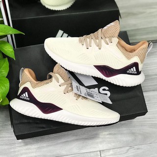 Giày Alphabounce Beyond trắng sữa