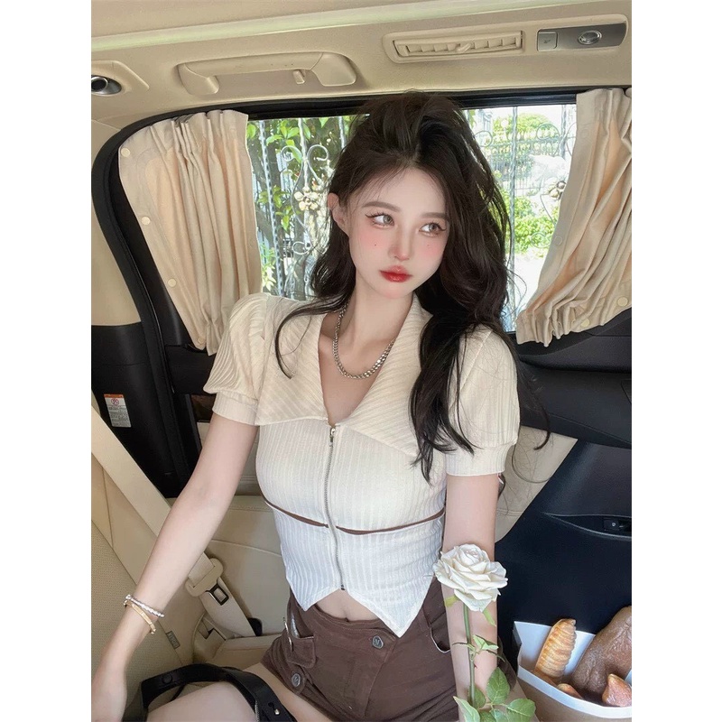 Áo thun kiểu Emily siu cute