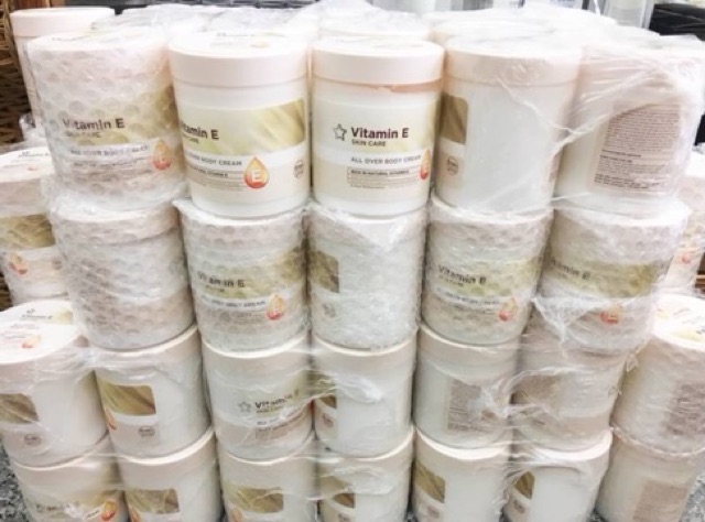 Dưỡng thể toàn thân cấp ẩm Vitamin E sản xuất tại Anh kem trắng all over body cream | BigBuy360 - bigbuy360.vn