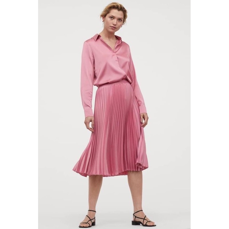 (sẳn) chân váy hồng xinh lung linh (kèm hình ảnh khách nhà mình) | BigBuy360 - bigbuy360.vn