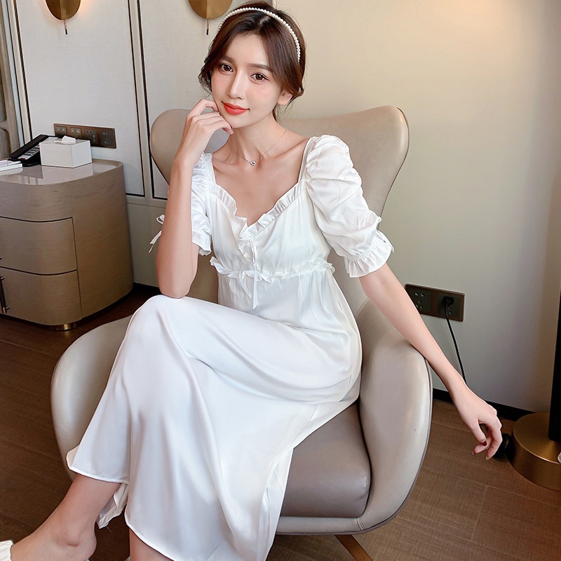 Đầm ngủ dáng dài bằng vải lụa lạnh phối ren có đệm ngực thời trang quyến rũ cho nữ