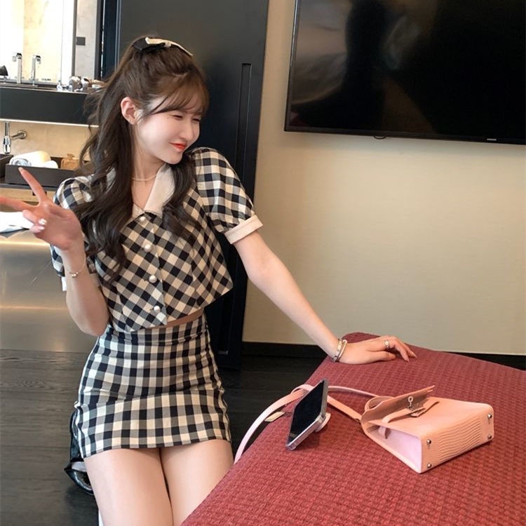 Set Áo Tay Ngắn Cổ Búp Bê Kẻ Sọc Caro + Chân Váy Ngắn Thời Trang Mùa Hè Phong Cách Mới Dành Cho Nữ 2022