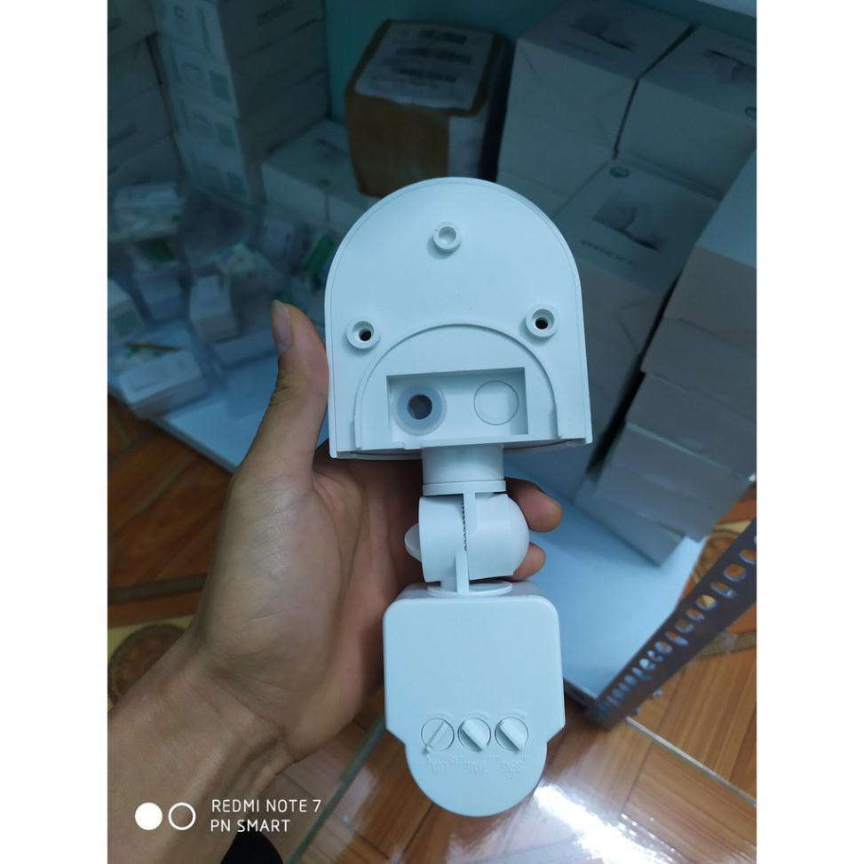 Công tắc cảm biến chuyển động hồng ngoại chống nước  - Tự động bật tắt đèn khi có người