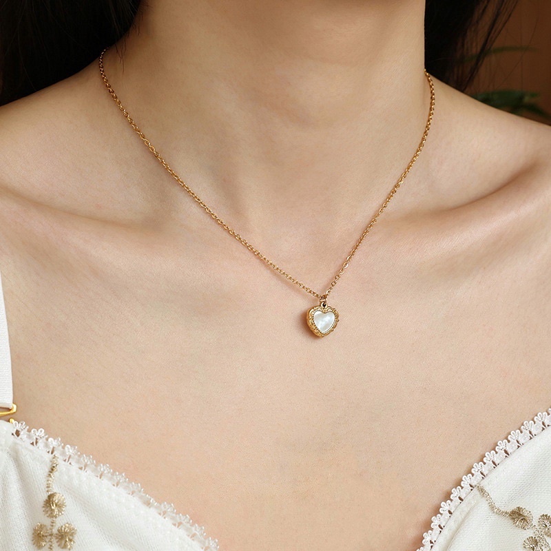 Vòng cổ titan SUMMERY x ZUBE STUDIO mặt tim đá cổ điển dây chuyền không gỉ mạ vàng 18k