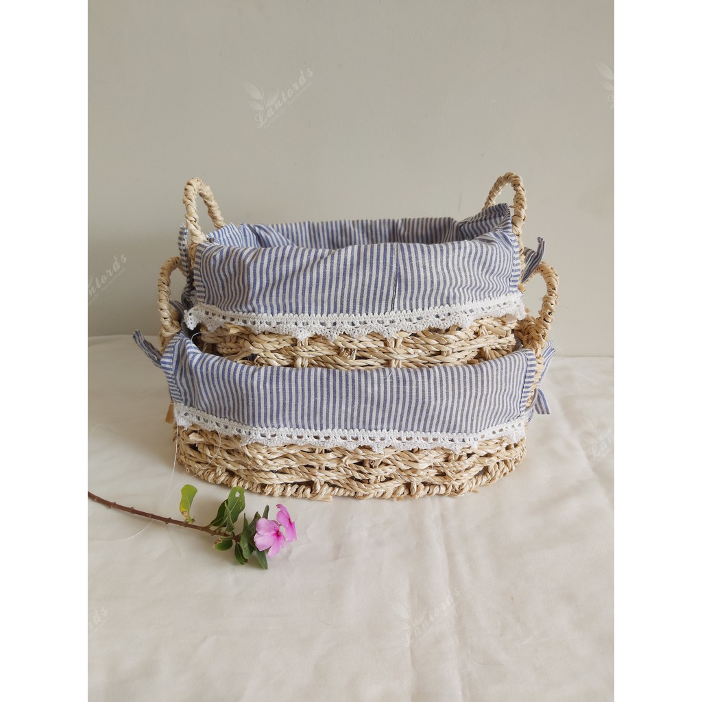 Khay cói oval có quai kèm vải lót cotton, giỏ đan từ sợi buông hàng VN, hình thật shop chụp