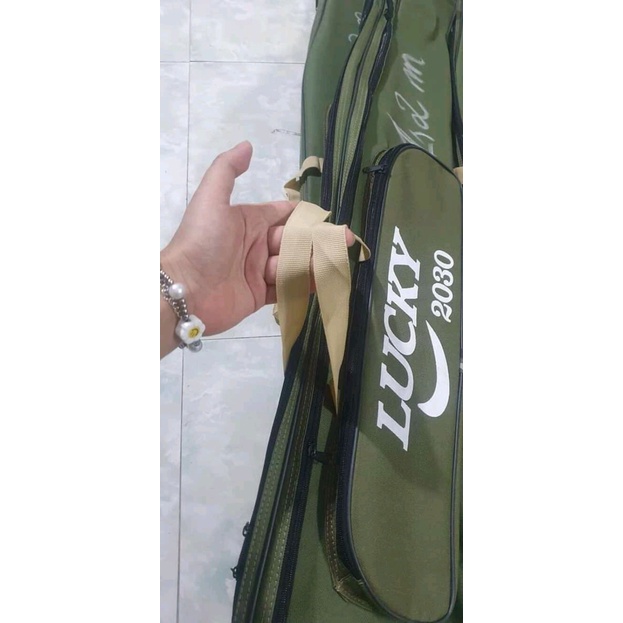 Túi đựng cần câu Lucky, Bao đựng cần lucky, chất liệu vải dày dặn 2 ngăn.