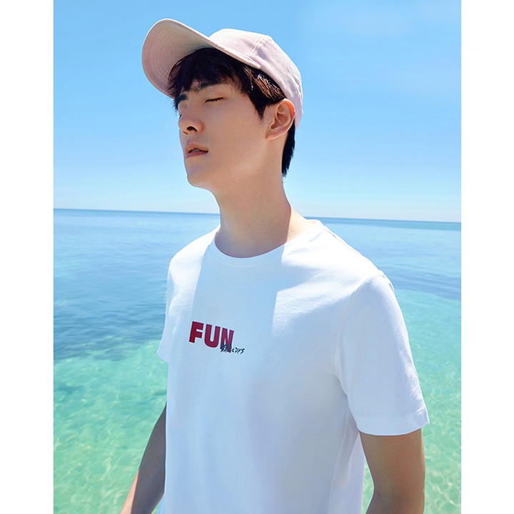 Áo Thun Nam Tay Ngắn Cổ Tròn In Chữ FUN DLX Form Basic Chất Thun 35% Cotton