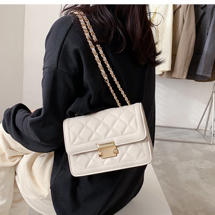 Túi xách kẹp nách nữ đẹp trắng caro thời trang Hàn Quốc hot trend TAKASTORE TKN B0735