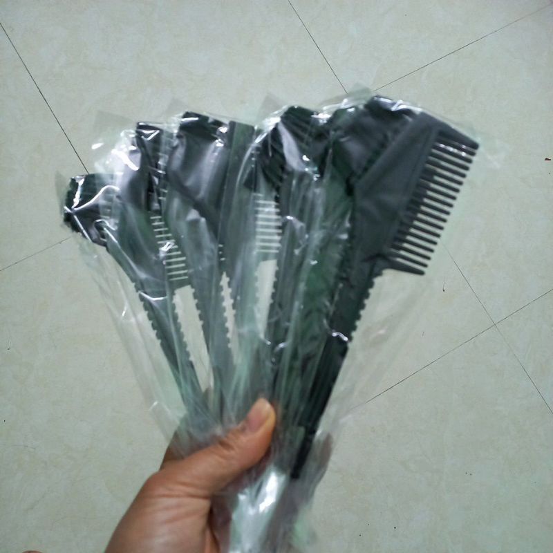Lược chải nhuộm tóc