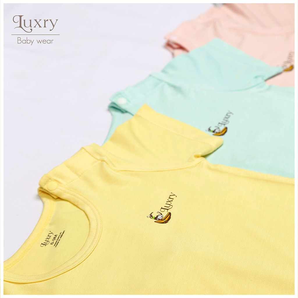 Bộ quần áo cộc tay Luxry màu xanh rêu chất vải sợi tre cực mát cho bé trai từ 3 tháng đến 4 tuổi