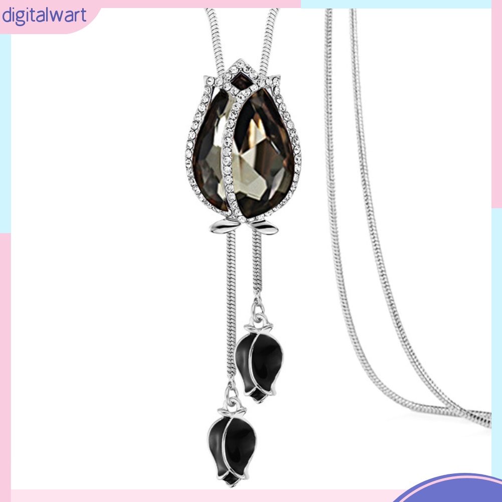 Vòng cổ dài mặt hoa tulip phối trang phục thanh lịch cho nữ