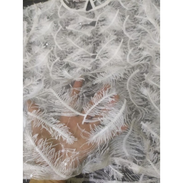 Áo ren lông vũ siêu xinh