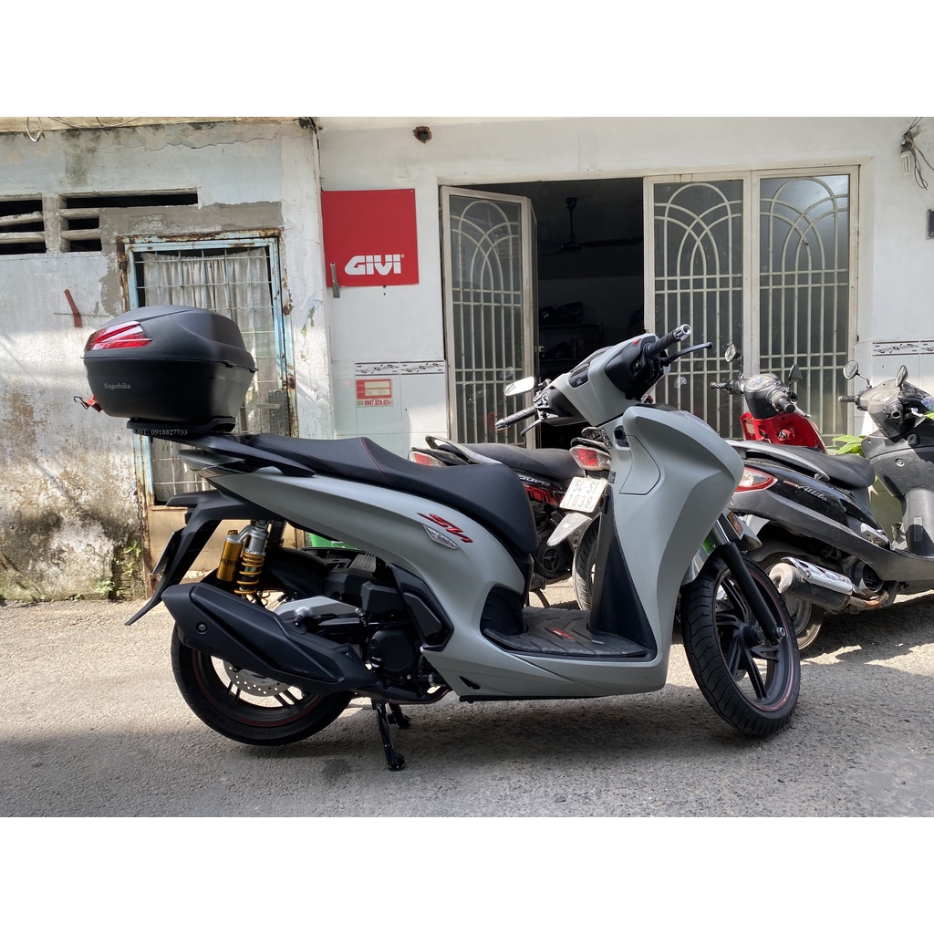 Thùng xe SH 350i, thùng Givi B34N kèm đế, hàng chính hãng, bảo hành 2 năm