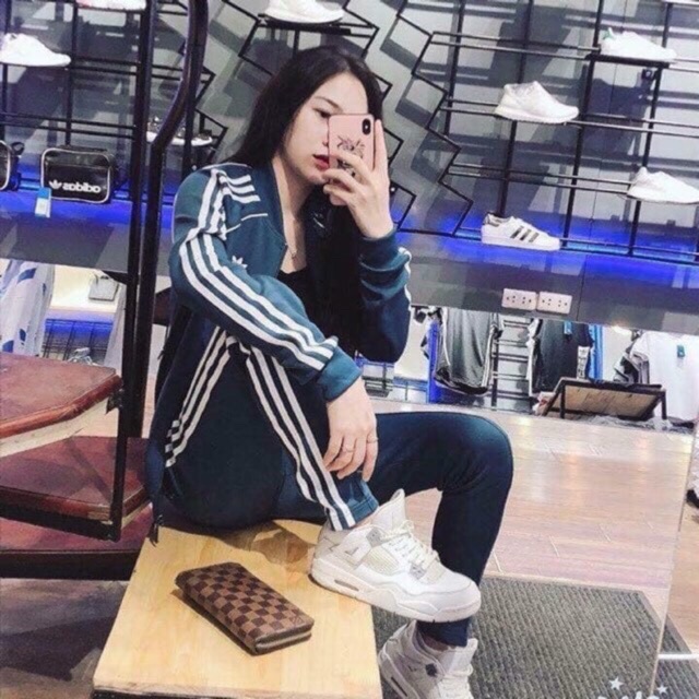 Set Adidas nữ xanh Newtag size M
