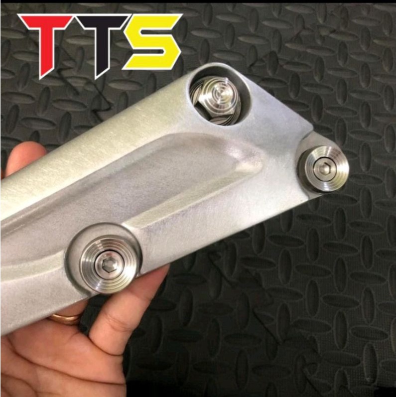 BỘ ỐC KHÂU GÁC CHÂN + TÁN GẤP 10li SALAYA V2 CHO WAVE, DREAM