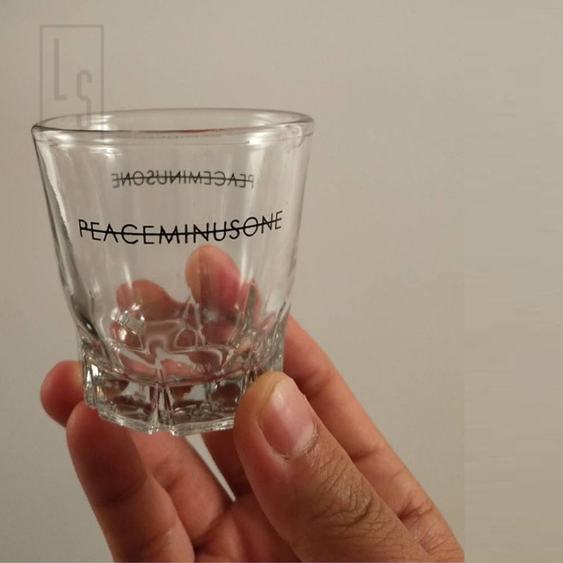 Ly thủy tinh peaceminusone Gdragon BIGBANG - ẢNH THẬT
