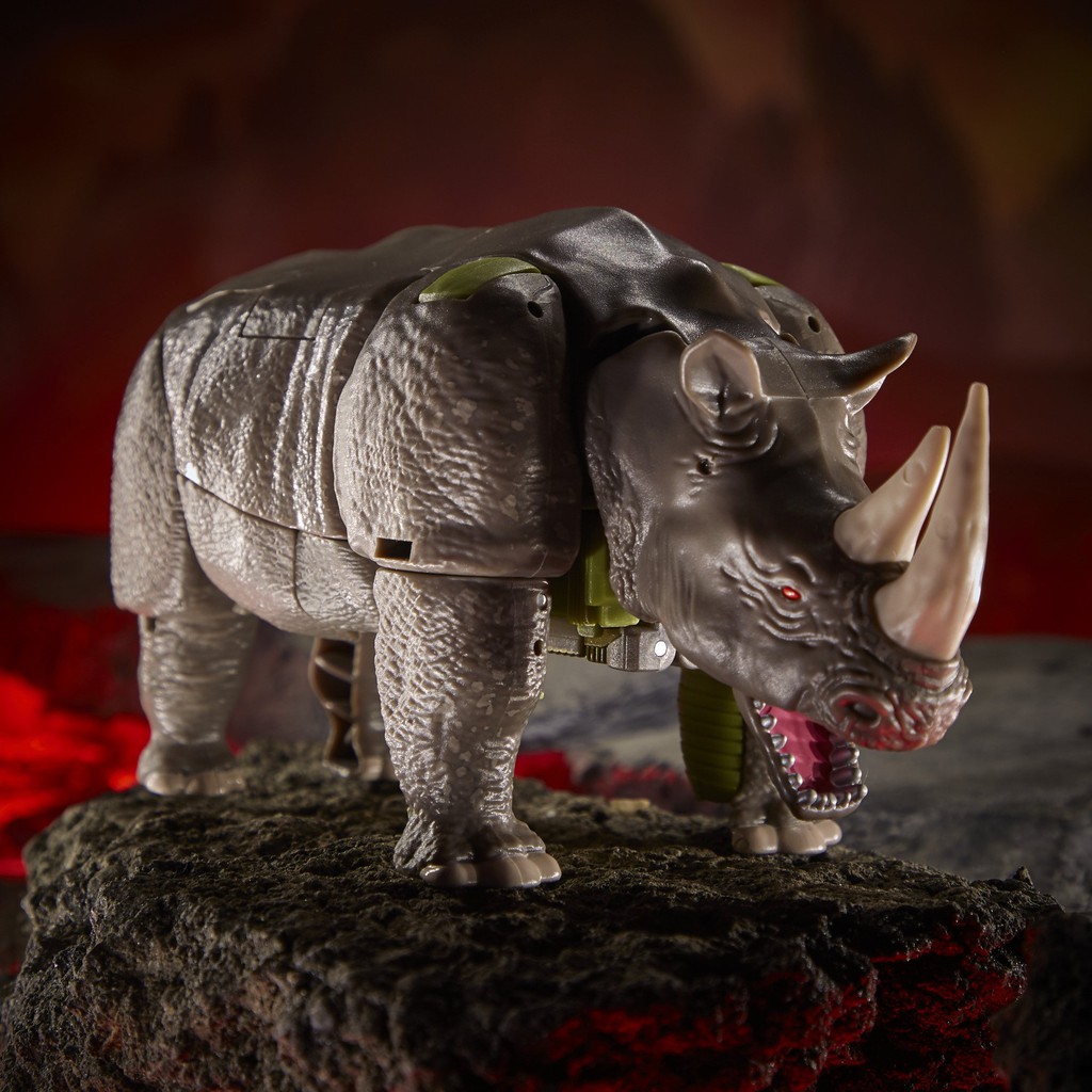 Mô hình robot Hasbro 🤖 Transformers War For Cybertron 🤖 Kingdom: Rhinox