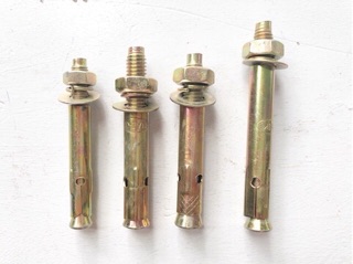 Tắc kê nở sắt 8x8; 10x10; 8x10; 10x12