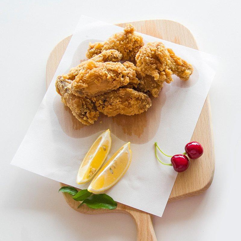 TẬP GIẤY NẾN THẤM DẦU THỰC PHẨM KHỔ VUÔNG 24 CM LOẠI 40 TỜ SIÊU THẤM