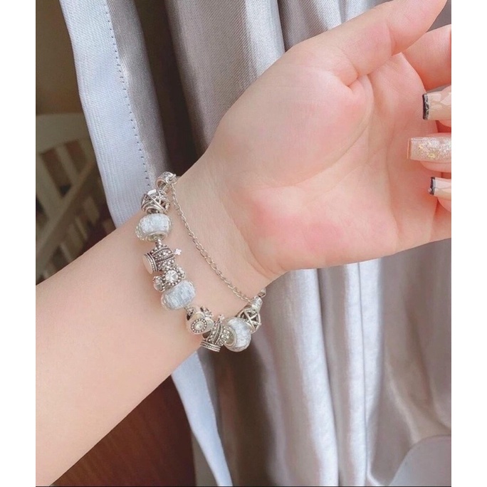 Vòng tay nữ chính hãng UK như Pandora sale cực tốt, phù hợp nhiều size tay