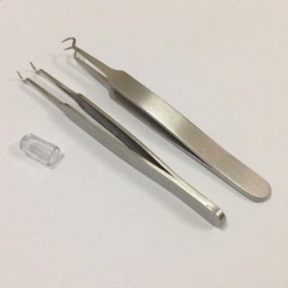 Nhíp gắp mụn ,không gỉ