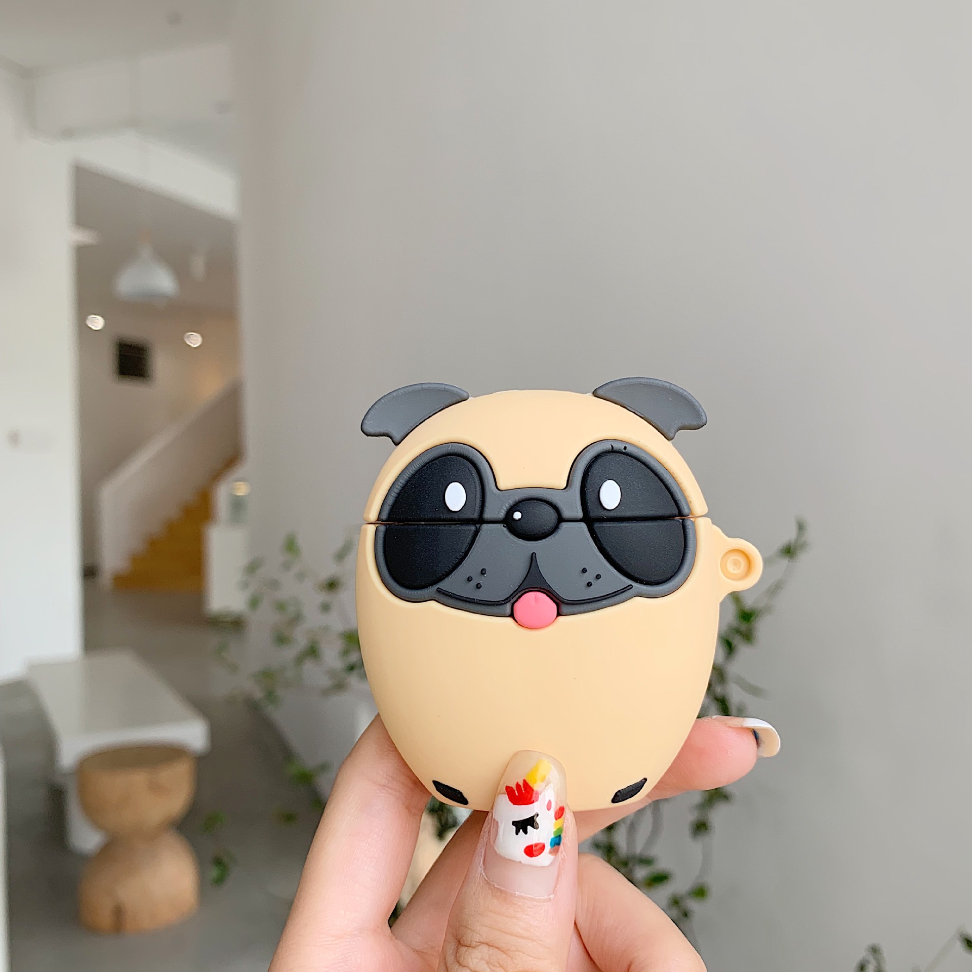 Vỏ bọc bảo vệ tai nghe AirPods 2 thiết kế chống rơi vỡ hình chó Pug chất lượng cao