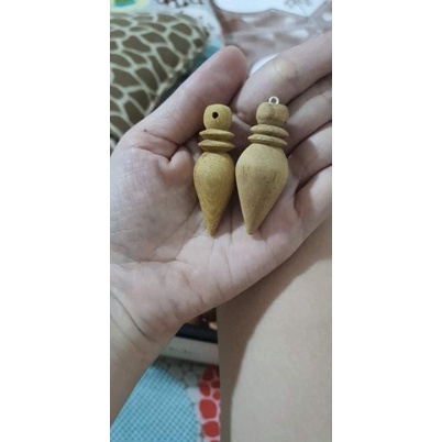 Con lắc cảm xạ gỗ