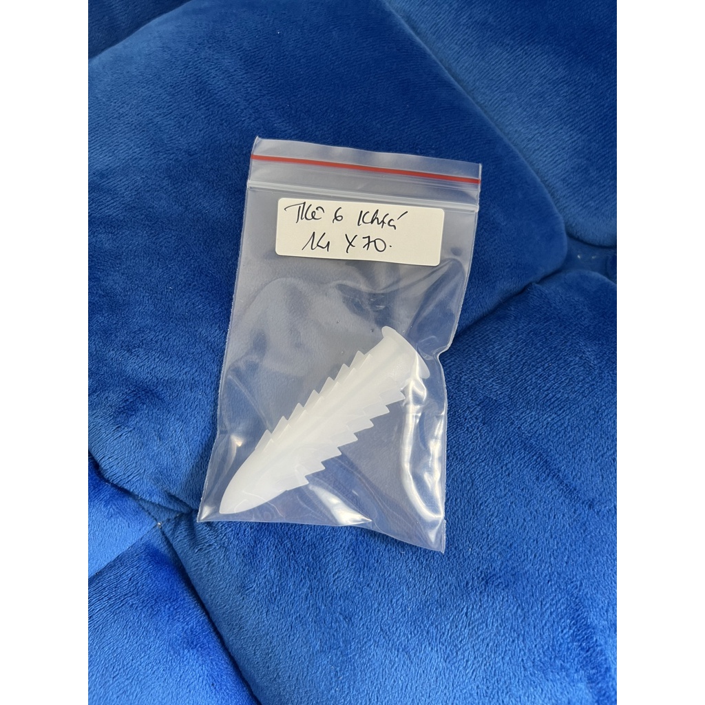 Tắc kê nhựa 12F - 14F 50 cái