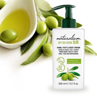 Sữa dưỡng thể Naturalium olive 3 trong 1