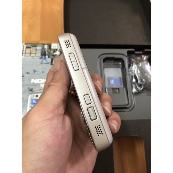 Nokia N82 nguyên hộp