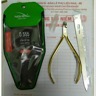 Kềm Nghĩa cắt da