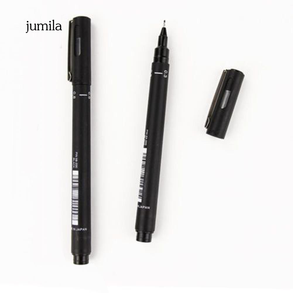 Khung gỗ chạm khắc hoa văn trang trí tinh xảo