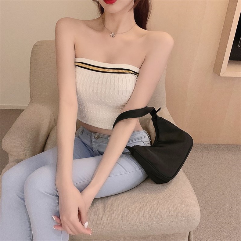 Áo Croptop Dệt Kim Hở Vai Phối Đường Kẻ Sọc Màu Tương Phản Thời Trang | BigBuy360 - bigbuy360.vn