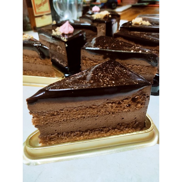 Bánh chocolate Mousse Cake