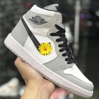Giày sneaker 𝐍𝐈𝐊𝐄 𝐀𝐈𝐑 𝐉𝐎𝐑𝐃𝐀𝐍1 Mid Light Smoke Grey cổ cao Full size nam nữ