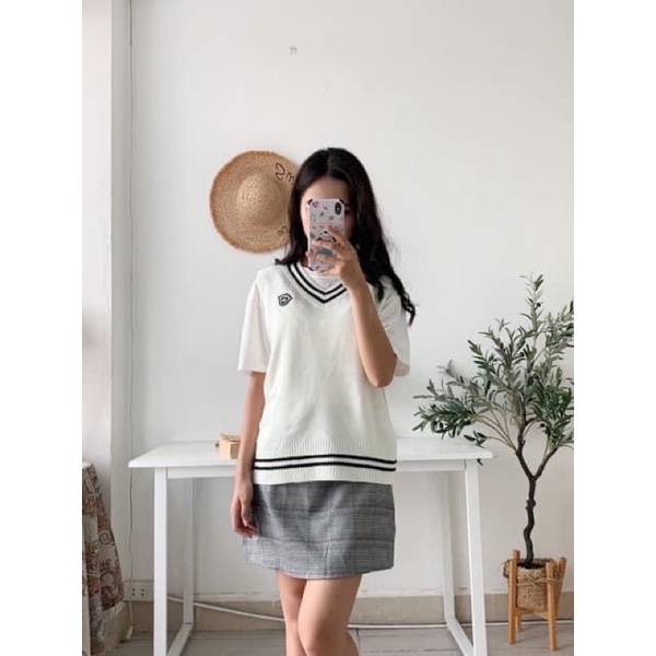 Áo len gile mác A mẫu mới Hàn Quốc siêu chất | BigBuy360 - bigbuy360.vn