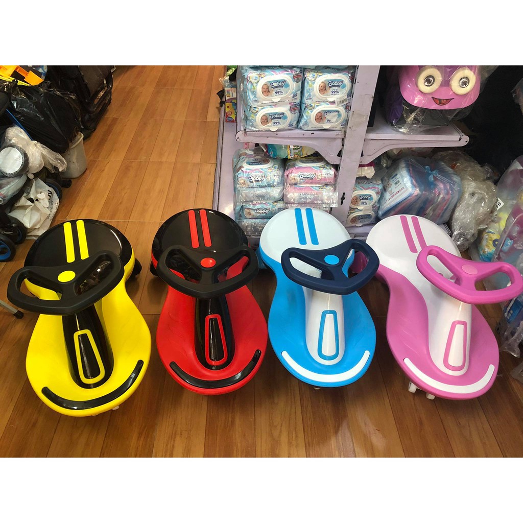 Xe lắc cho bé có nhạc có đèn led nhiều mầu mới Cool nhất 2023