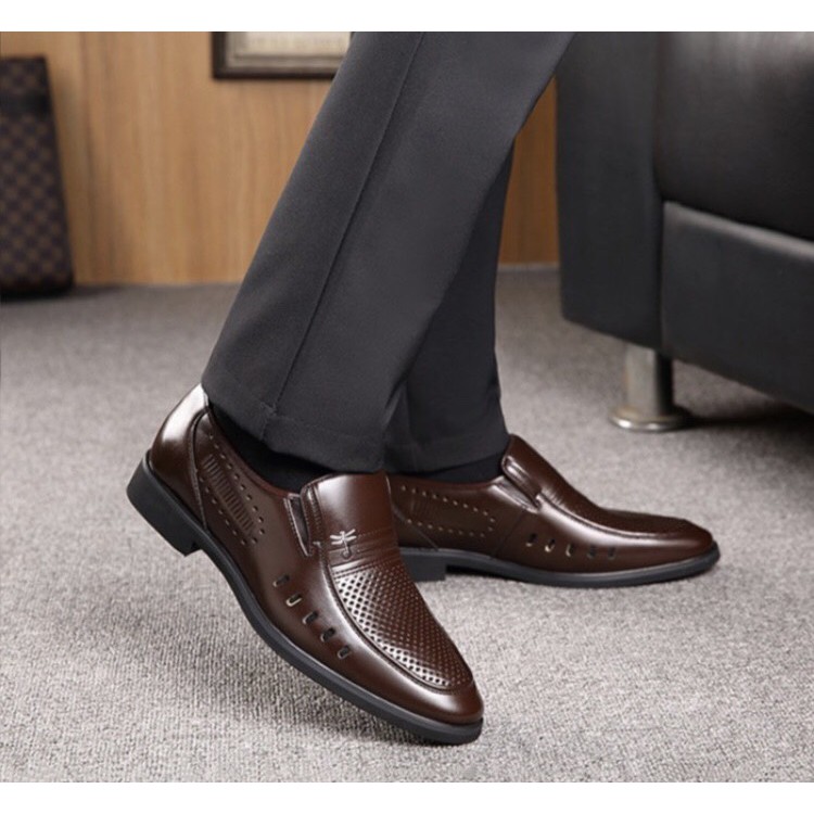 Giày hè nam da bò nguyên tấm ,đế cao su khâu chắc chắn ,mẫu giày nam cho các quý ông .Giá tại xưởng G200