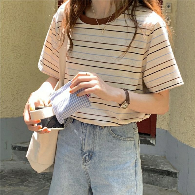 Áo phông nữ kẻ ngang style Hàn Quốc