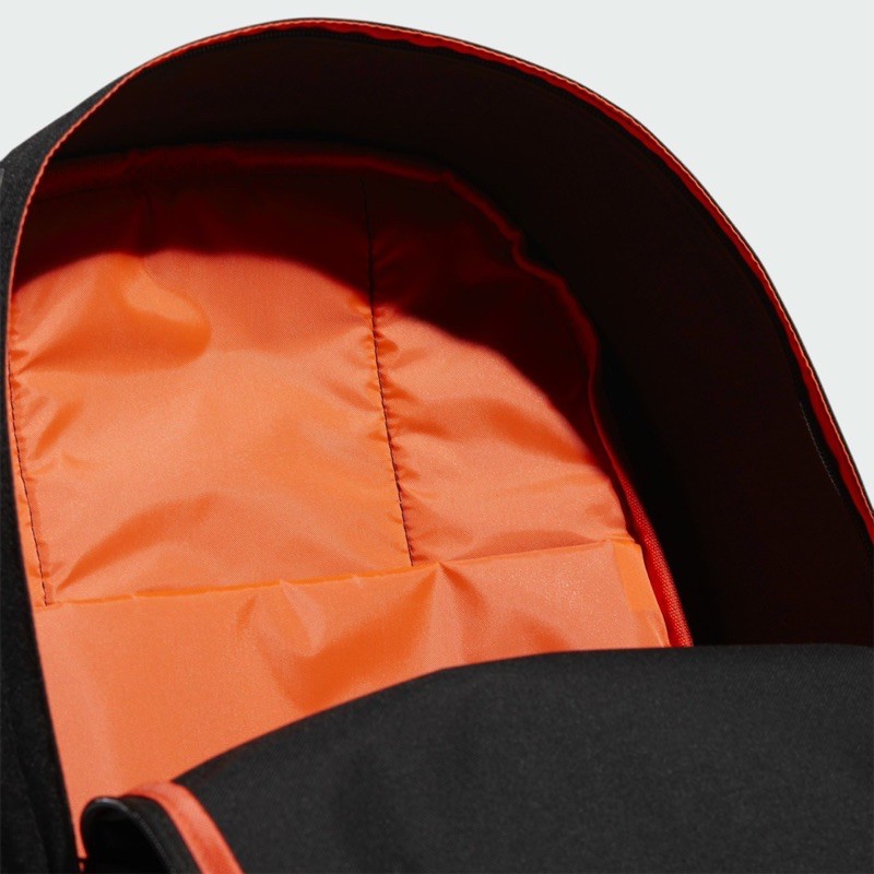 Balo A.di.daz phối chữ trắng nắp