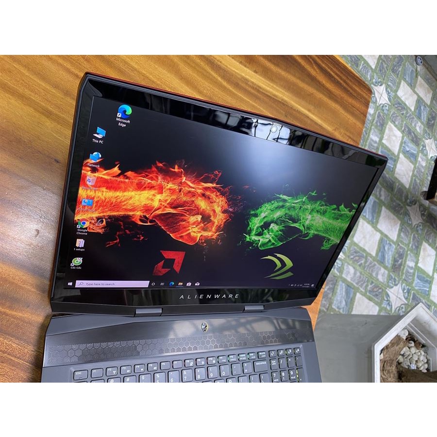 Laptop Dell Alienware M17 | BigBuy360 - bigbuy360.vn