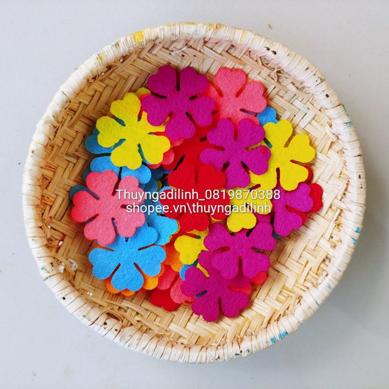 Túi 40 hoa vải nỉ 3.5cm mầm non.
